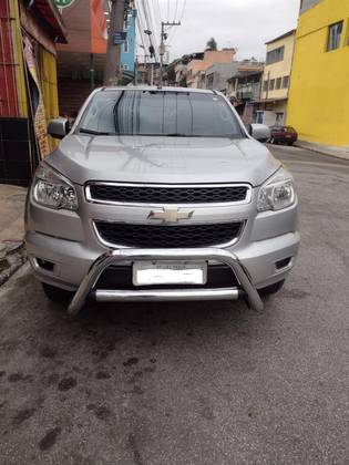 CHEVROLET S10 2.4 LT 4X2 CD 8V FLEX 4P MANUAL CHEVROLET S10 2.4 LT 4X2 CD 8V FLEX 4P MANUAL